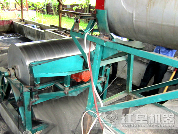 磁選機(jī)工作中 磁選機(jī)工作中